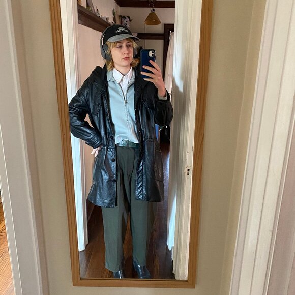 Vintage Lined Black leather hooded jacket- Danier - Picture 7 of 7